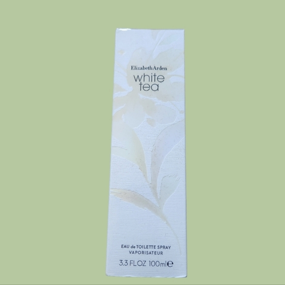 Elizabeth Arden Other - Elizabeth Arden White Tea Perfume Box - White Cream